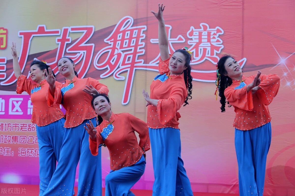 广场舞音响已悄悄兴起，网友们说：这4款音响逐渐成为主流