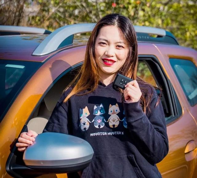 16.18万进口雷诺达斯特冒险家四驱越野车，拼得过国产合资车吗？