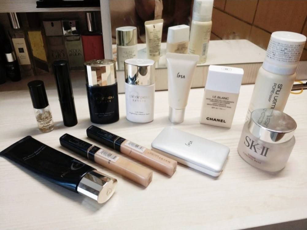 这4种彩妆化妆品，曾经觉得好用，现在觉得：我去，竟然这么好用