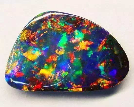 季节石、生肖石、生辰石、星期石、钟点石，大全