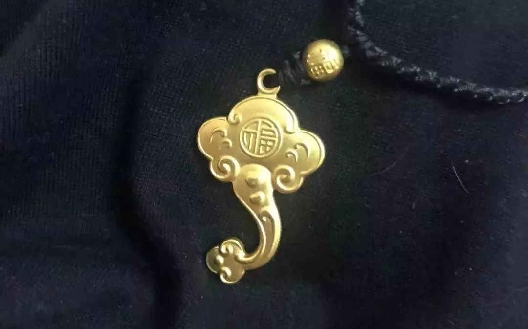 送妈妈的礼物总是逃不过落灰的命运？怎么办