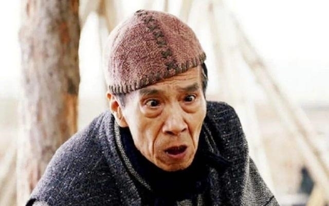 俗语“合嘴弯弓不可交，两腮无肉大弯腰”，背后有什么深意？
