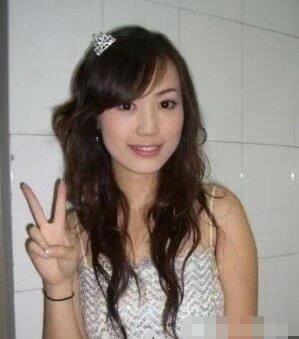 “美艳娇妻”马蓉，千万阔太不做非要“作死”，如今狼狈不堪