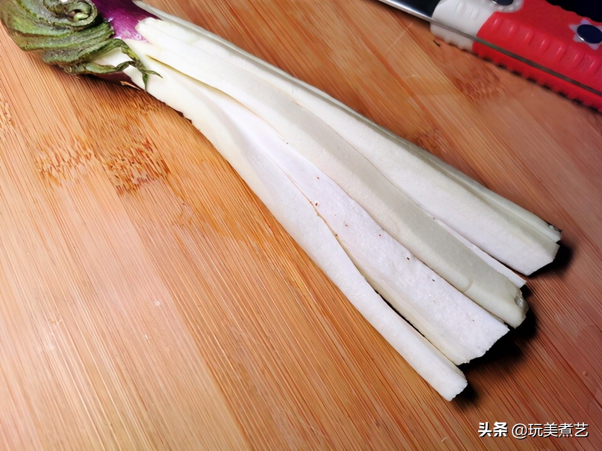 茄鲞的做法（复刻红楼梦里的文学美食之一茄鲞）
