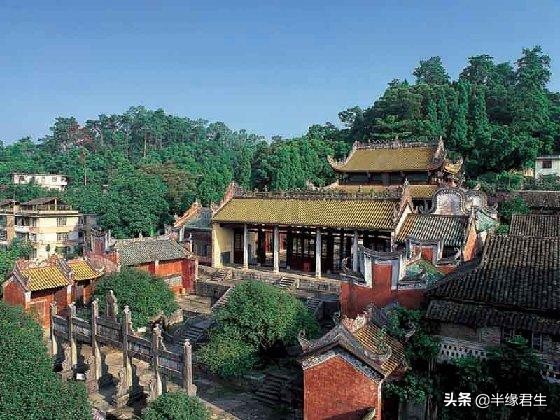 《大学》中蕴藏的智慧，是我们人生路上的宝贵财富