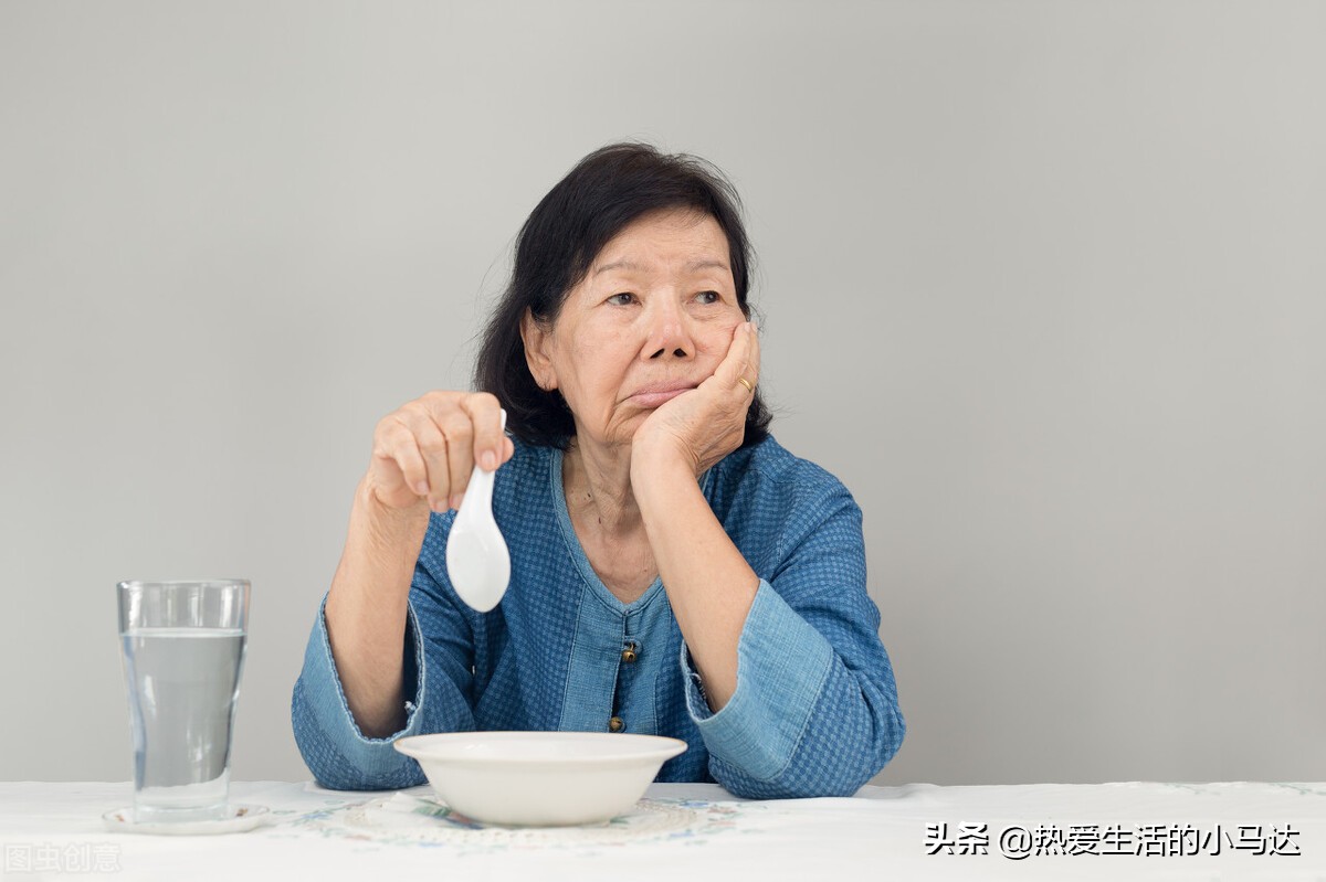 家有长寿老人，对子女是福还是祸？一位65岁的退休大妈说出真心话