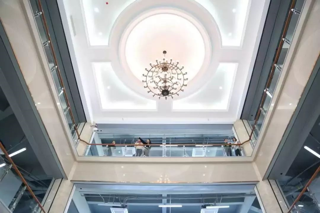 在江西吉安的井冈山大学，对于中等生来讲就是福利，为什么呢？