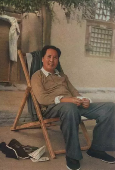 主动放弃月薪680银元的工作，毛泽东的格局到底有多大？