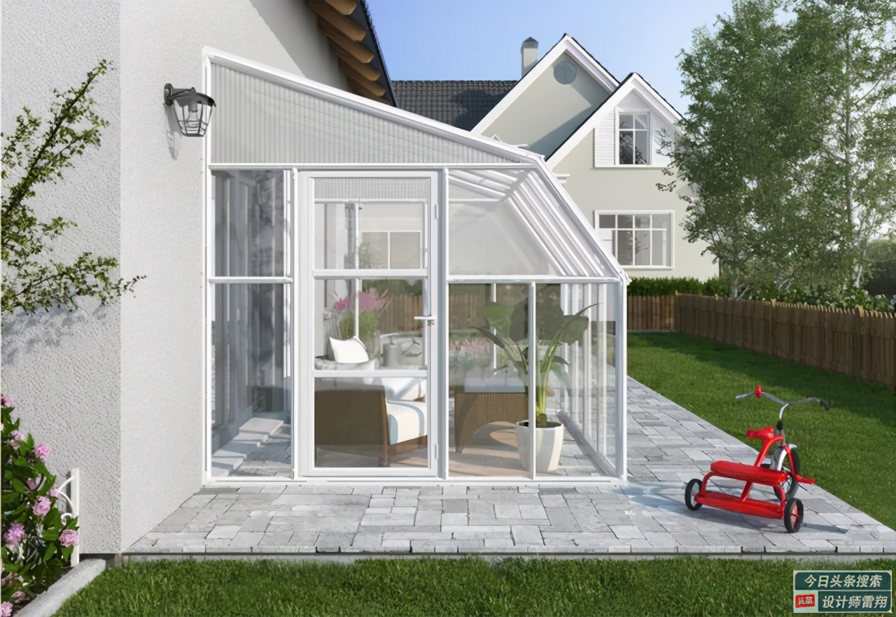 这种阳光房最大的特点在于抗压性非常的好并且稳定性很高,而且在造价