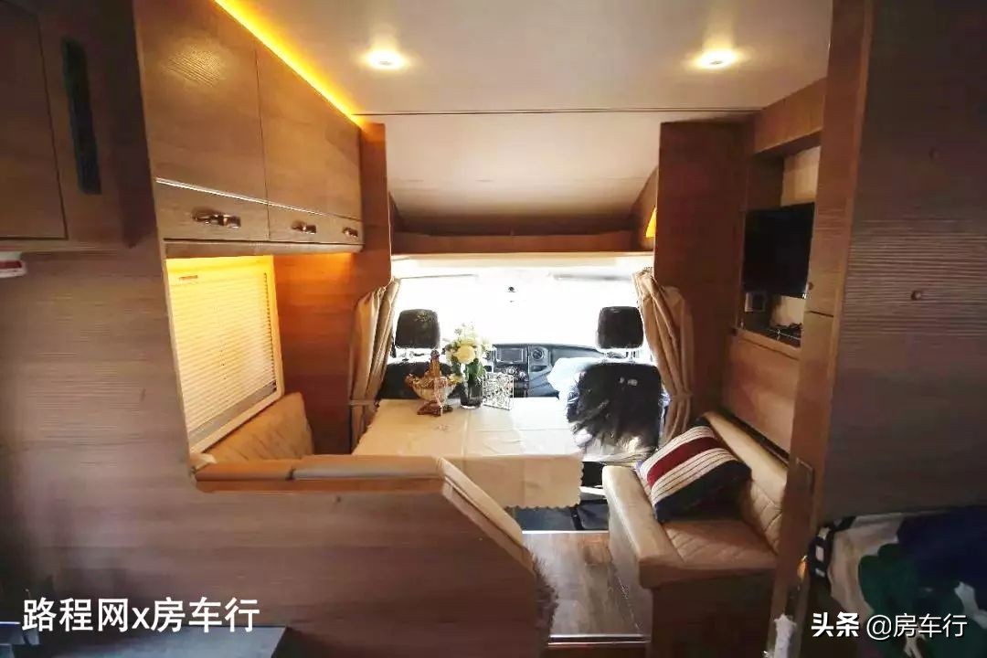 8.10房车品鉴会：大型真香现场，这些实用房车看过都说好