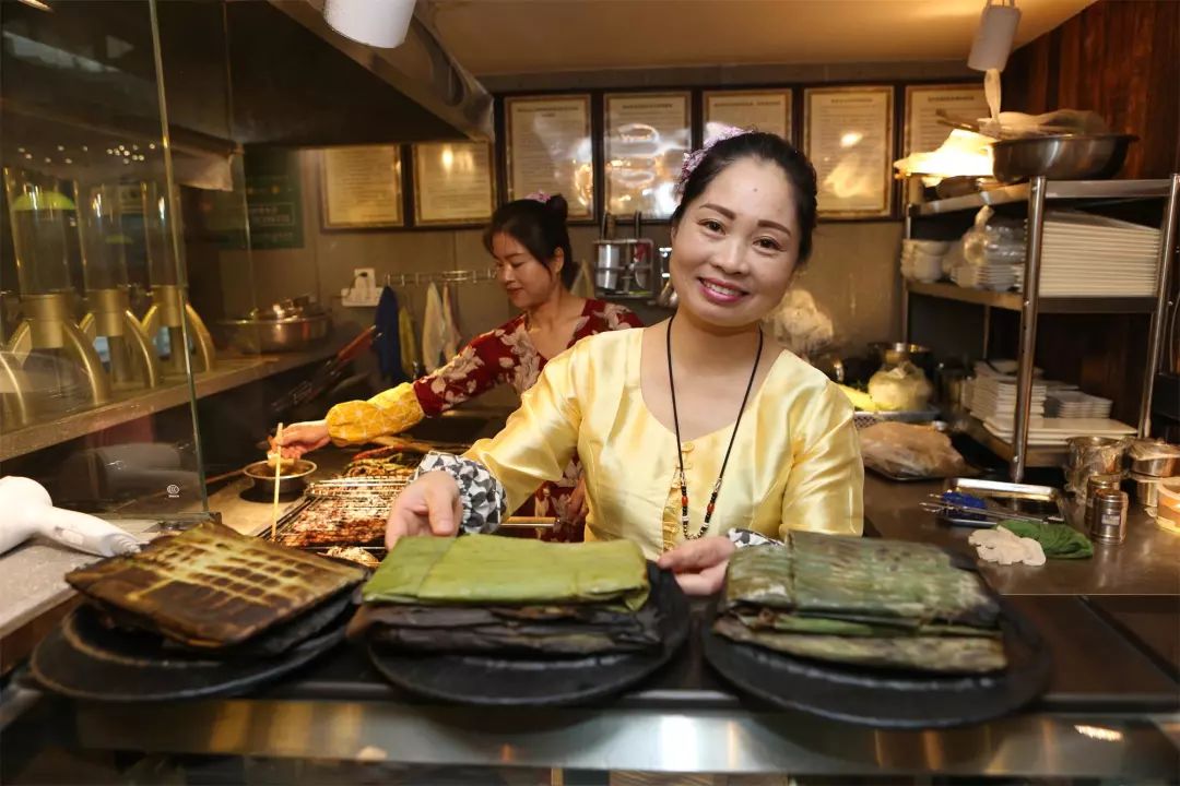 带你品味地道昆明老滋味~79元抢昆明老孔雀傣味酸汤火锅套餐！