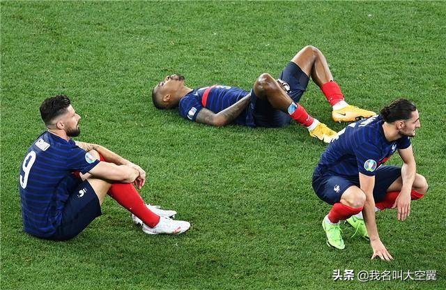 欧洲杯瑞士怎么就赢了法国(欧洲杯瑞士淘汰法国原因揭晓！球迷揭开内幕：佩特科维奇早就看穿)
