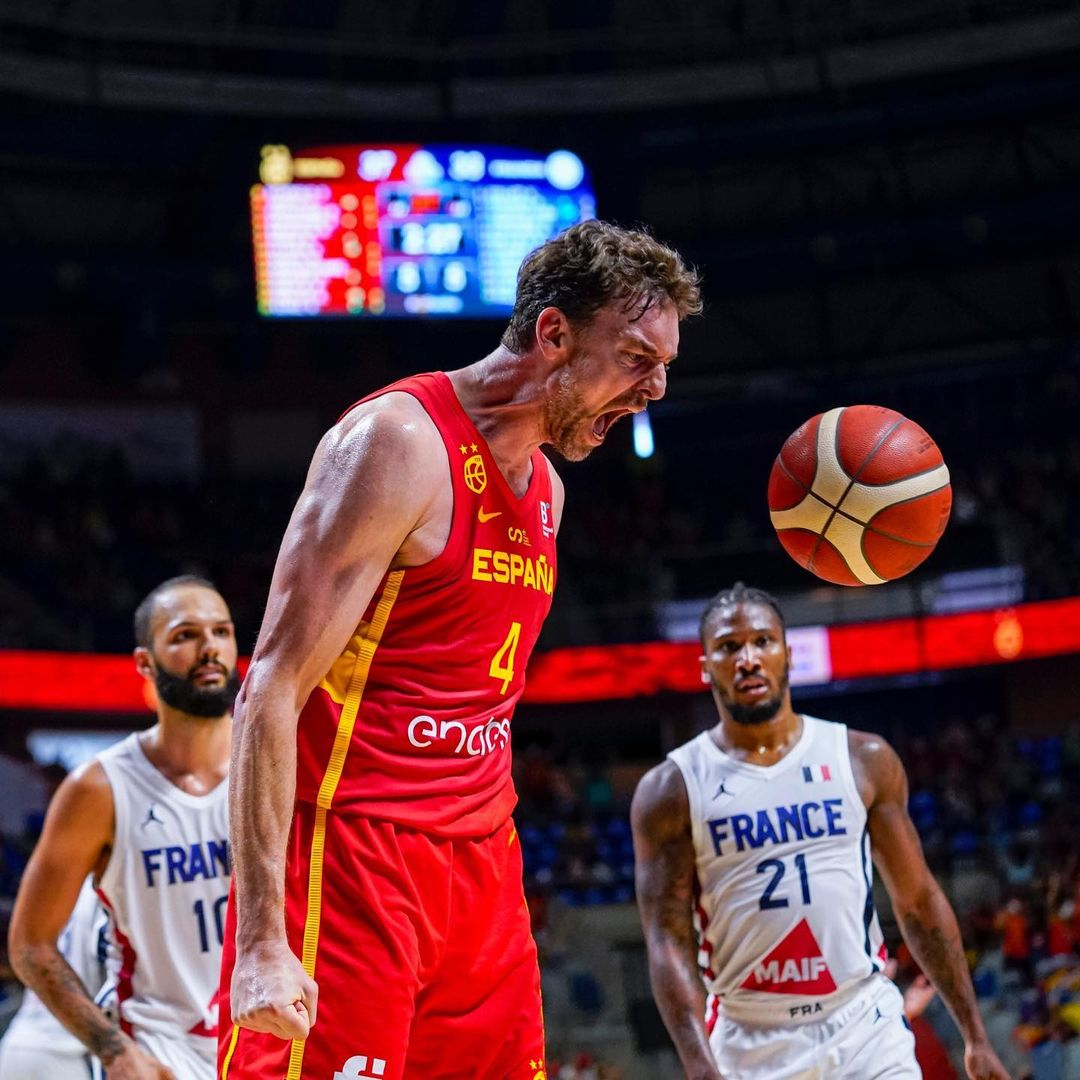 澳大利亚男篮登顶实力榜,美国第三