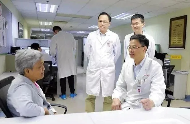 中肿李升平教授：剑胆琴心，“胰”路前行