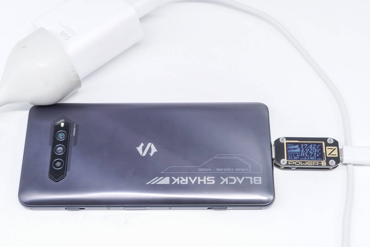 升级 USB-C 口，小米新款120W氮化镓充电器上手