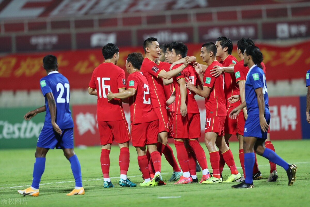 12强赛分组结果：国足与日本澳洲沙特阿曼越南同组