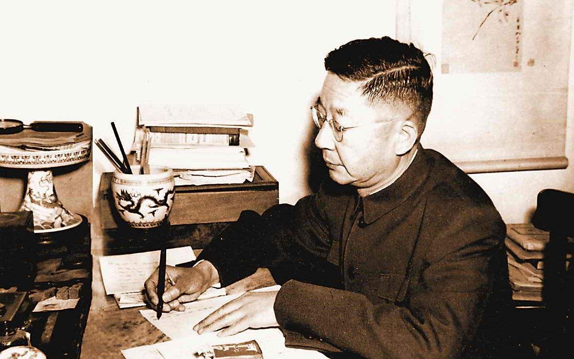 正红旗下电影剧情「解说」 _晶羽科技