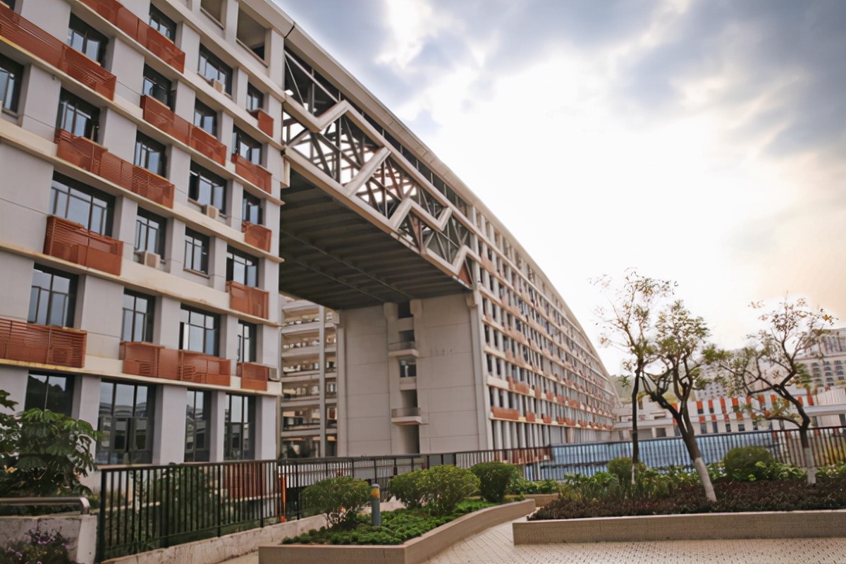 广东3所技校“喜迎”升级，大力推行职业教育，发展前景一片光明