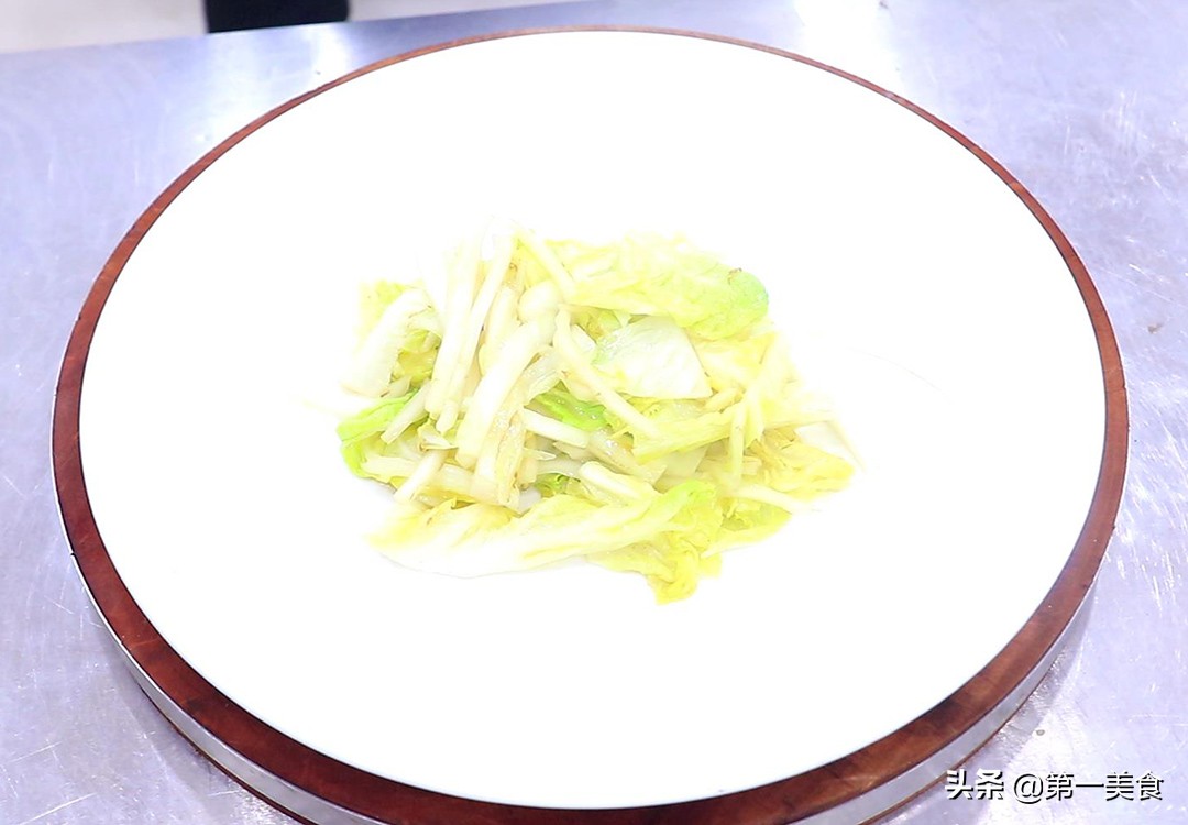 圖片[8]-【白菜魚】做法步驟圖 掌握這個關鍵 湯汁濃白鮮香-起舞食譜網