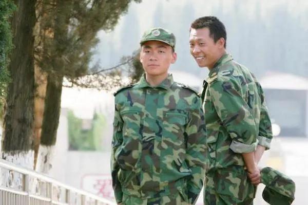 情史“最干净”的6位男星，有演技有作品，每位都把妻子宠成公主