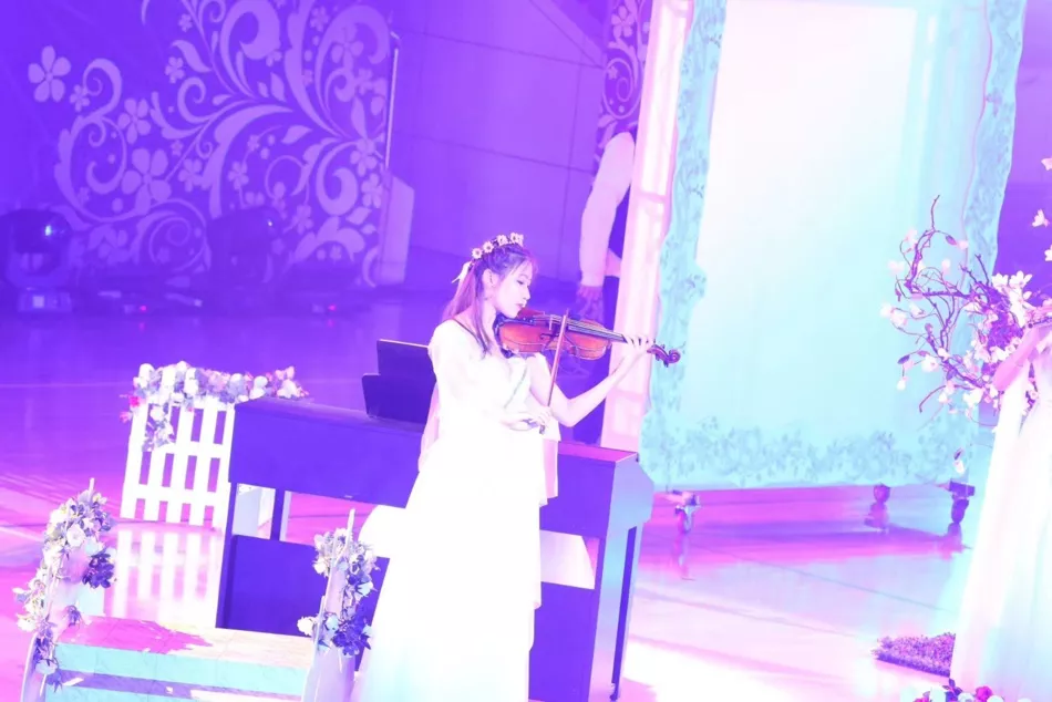 拿国奖、会跳舞、能拉小提琴！东北全能女神学霸，获世界名校青睐