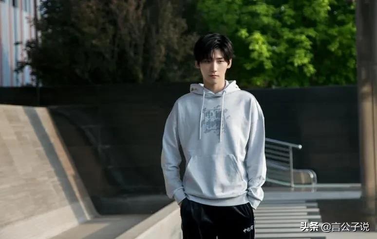 七位“眼熟却记不住”的90后小生，都是网剧专业户，就记不住名字