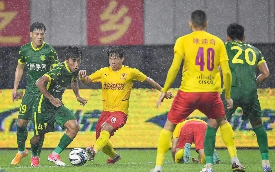 中乙为什么输给中超（争冠豪门不如中甲中乙？一原因暴露中超寒冬现状）