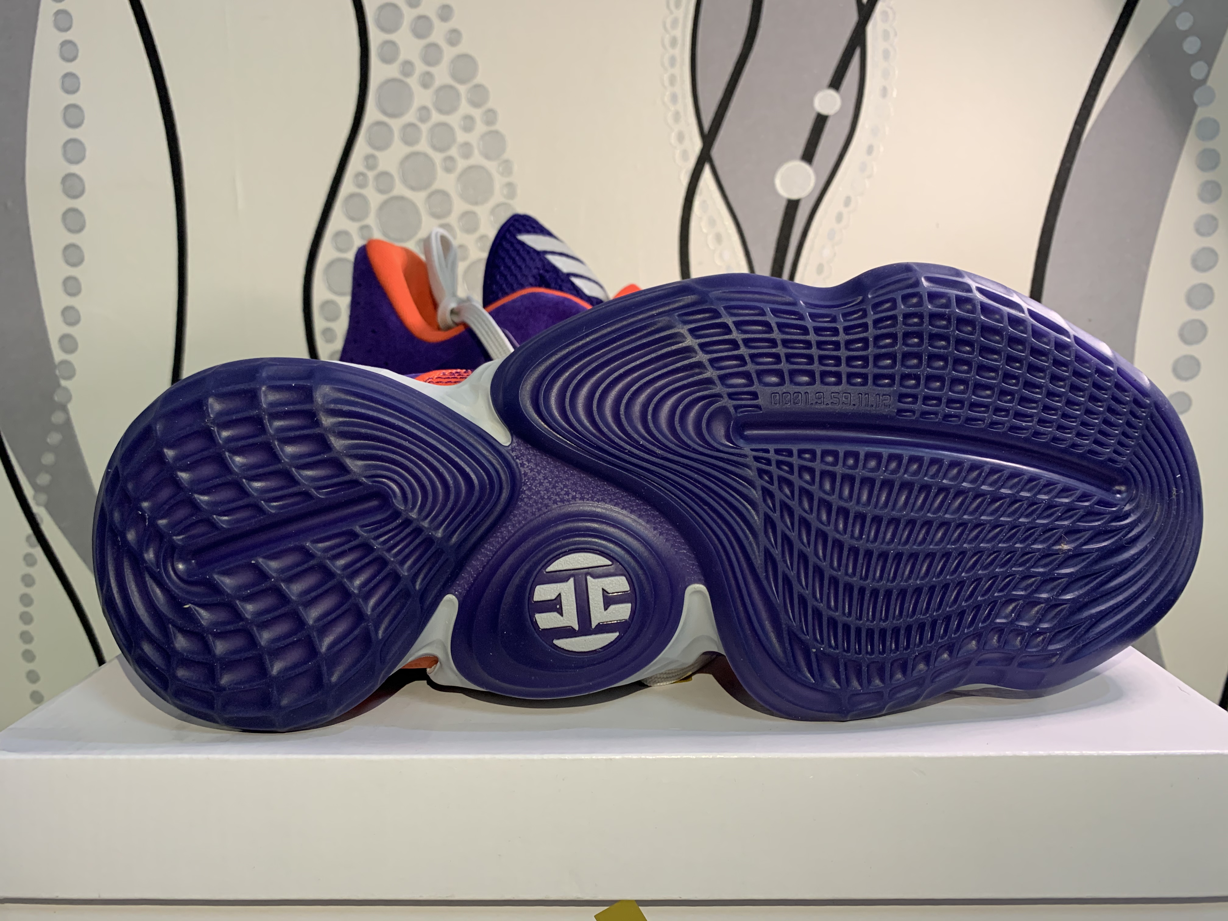 篮球鞋44码多少厘米（Adidas 哈登4 非专业穿用测评）