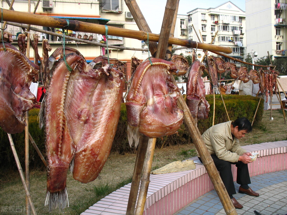 腌腊肉不能只抹盐，容易发霉，教你正确做法，香醇入味，久放不坏