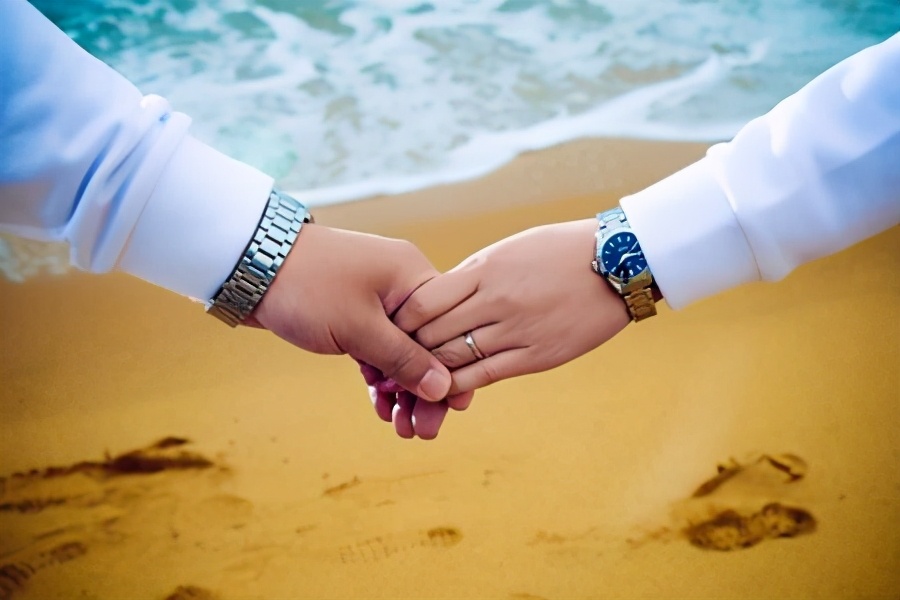 离婚协议书2021最新版模板(离婚协议书2021最新版模板图片)-情感知识