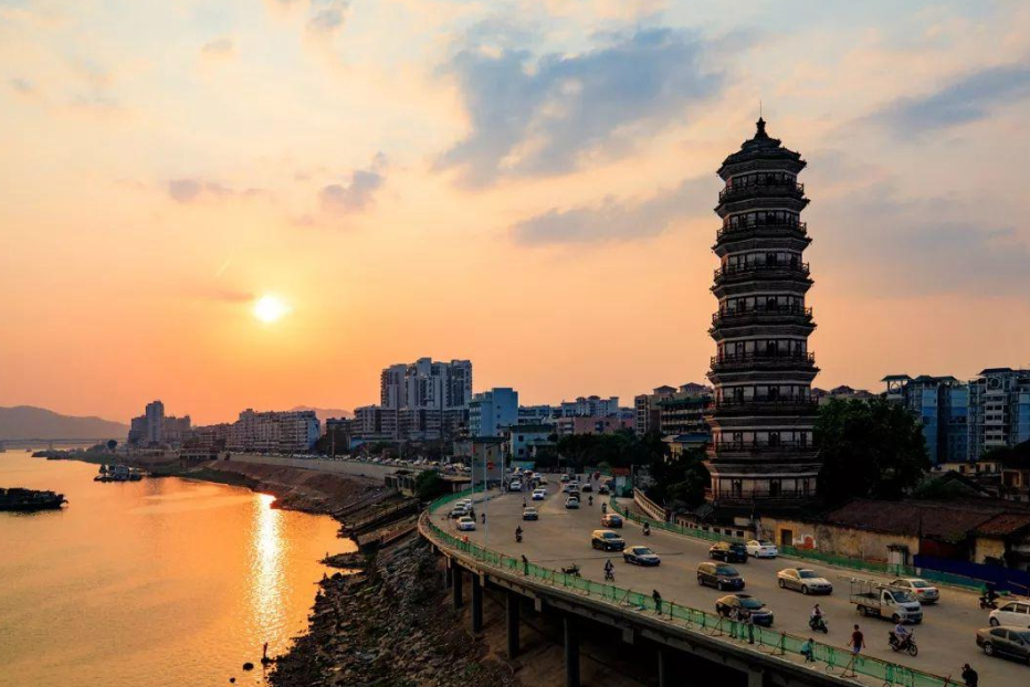 广东肇庆中学 肇庆中学-徐拾记官网