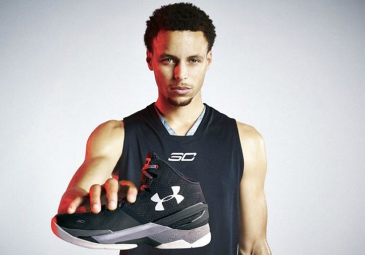 nba哪些球星代言安踏（5大球鞋品牌的头牌代言人：耐克10亿签詹姆斯，安踏代言人最良心）