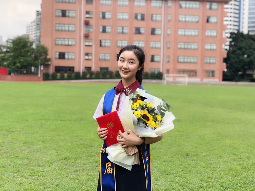 儿时红遍全国“点读机女孩”，曾被质疑成绩烂，如今变化令人感慨