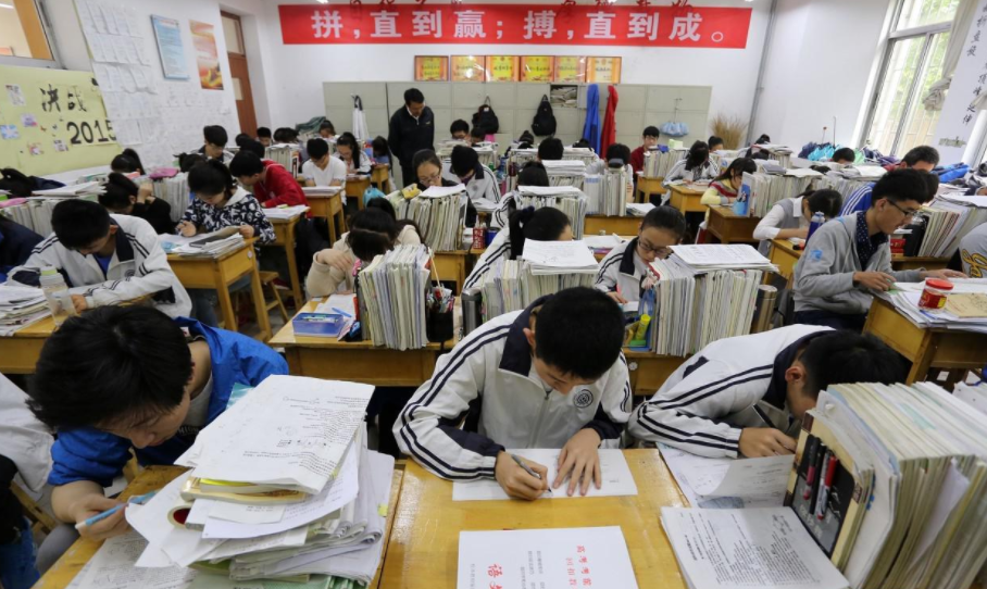 今年毛坦厂中学成绩出炉，仅一人考上清华，985学生也仅仅几十人