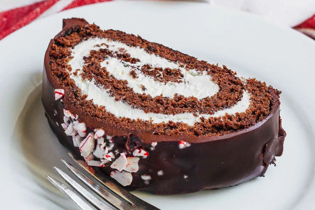 三,推荐的记忆方法因为 dessert 比 desert 多一个字母,相当于多加了