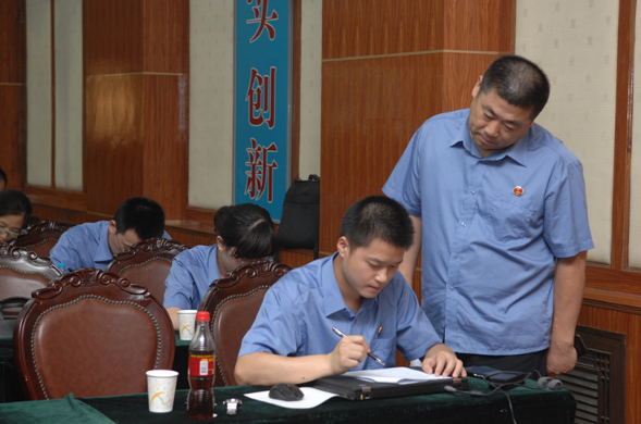 “铁饭碗”要碎了？部分事业编员工将成合同工，你是否在其中