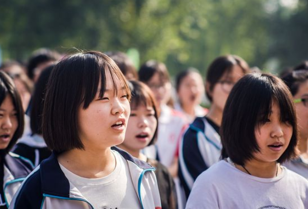 大学要开学了，社团和学生会要不要参加，不参加的学生未来会如何