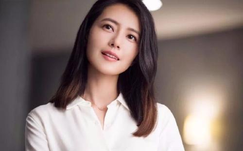 人前清纯、人后疯狂，这6位女明星，有的是贪爱，有的已彻底迷失