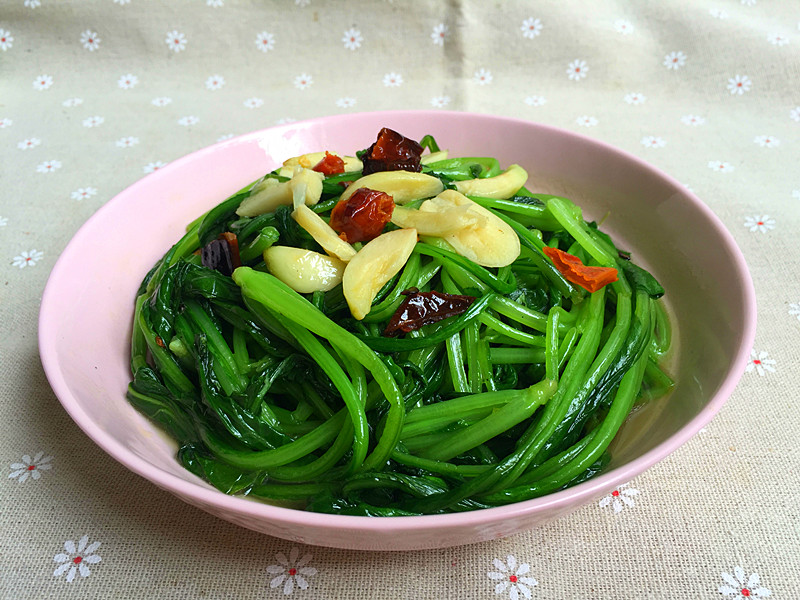 青菜怎么炒好吃（不管炒啥青菜牢记3个诀窍）