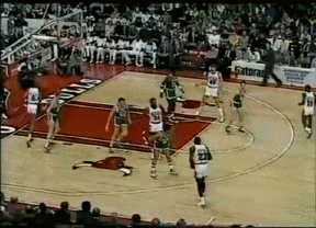 小学生篮球过人技巧（篮球场上有哪些不华丽却实用的过人技巧？）