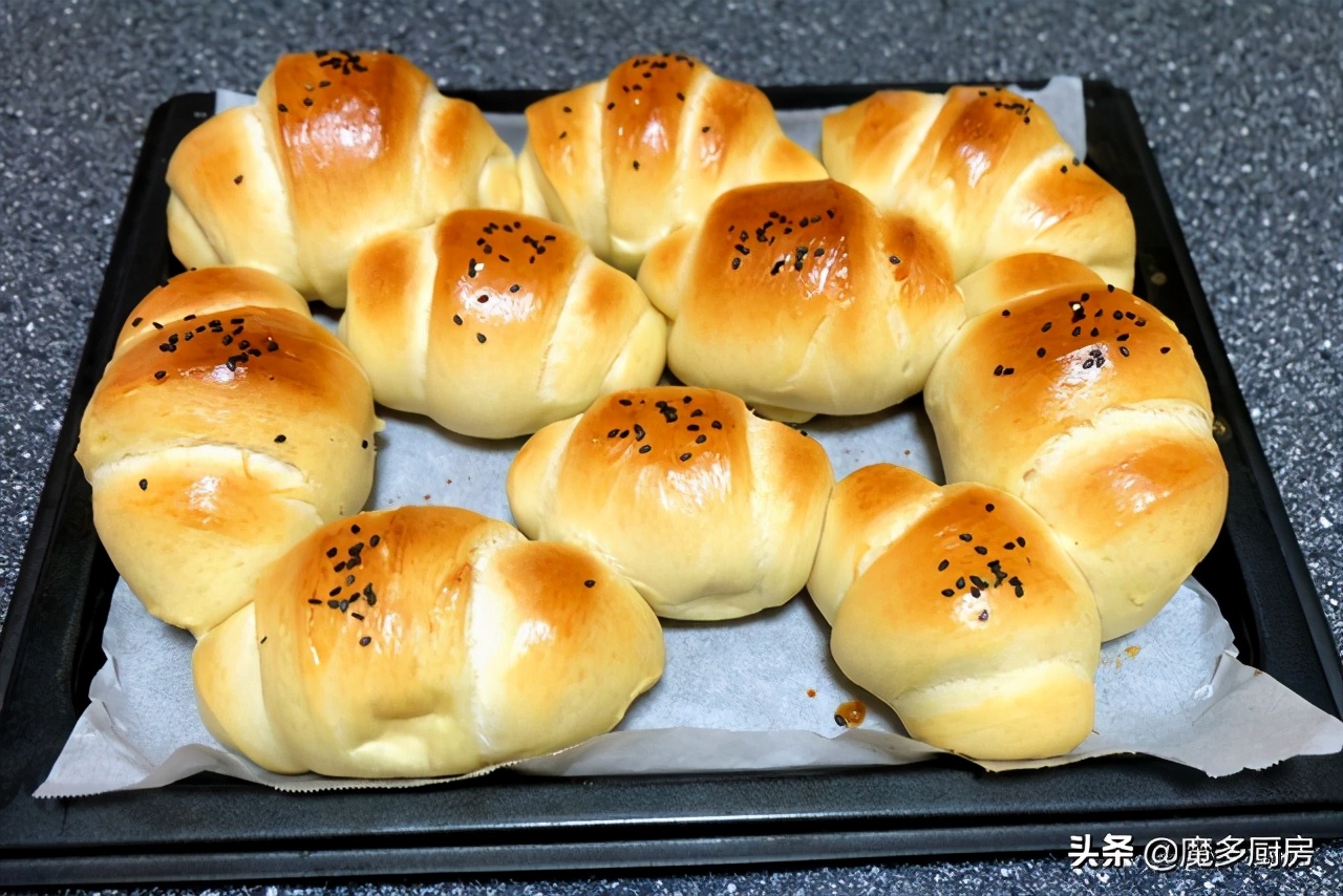 自制低糖无油的小面包,做法简单健康美味,早餐有它太方便了