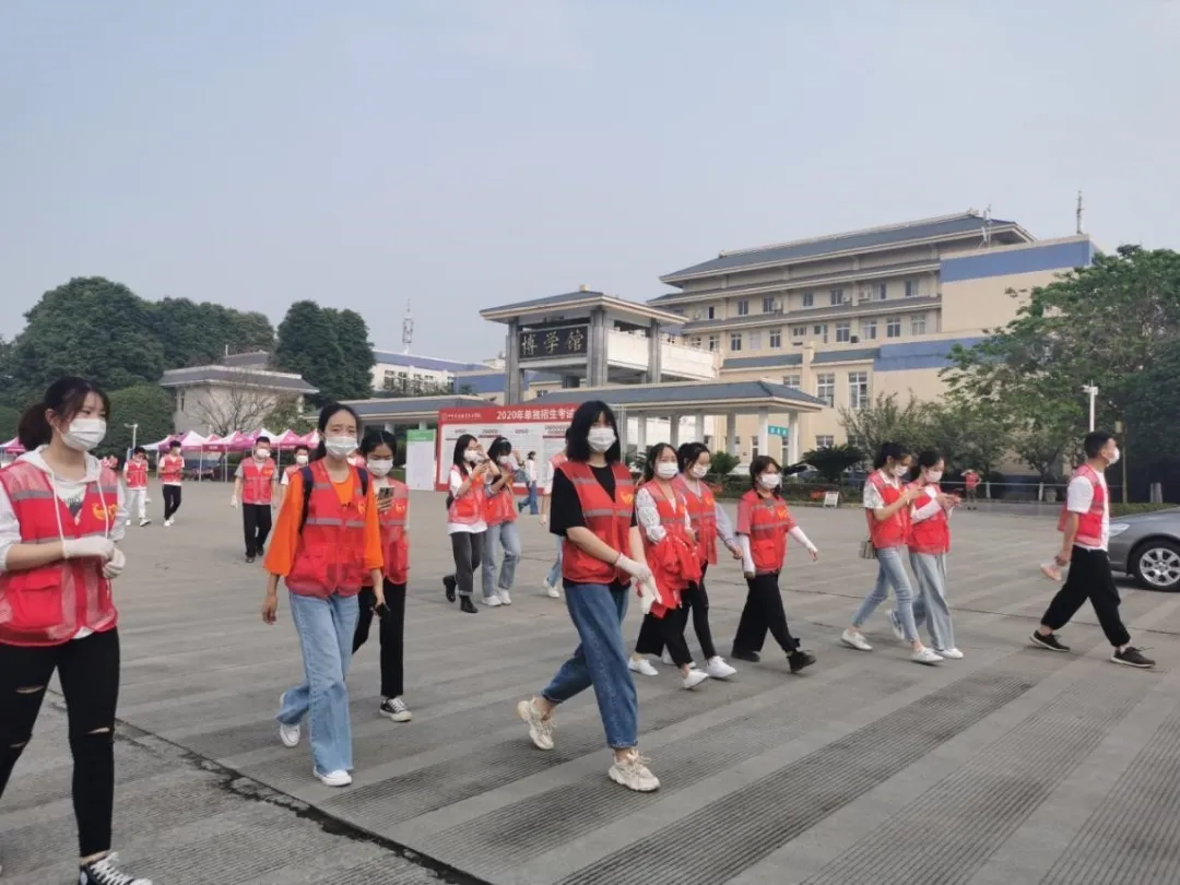 四川高职单招参考人数再创新高，90所高校招生超21万