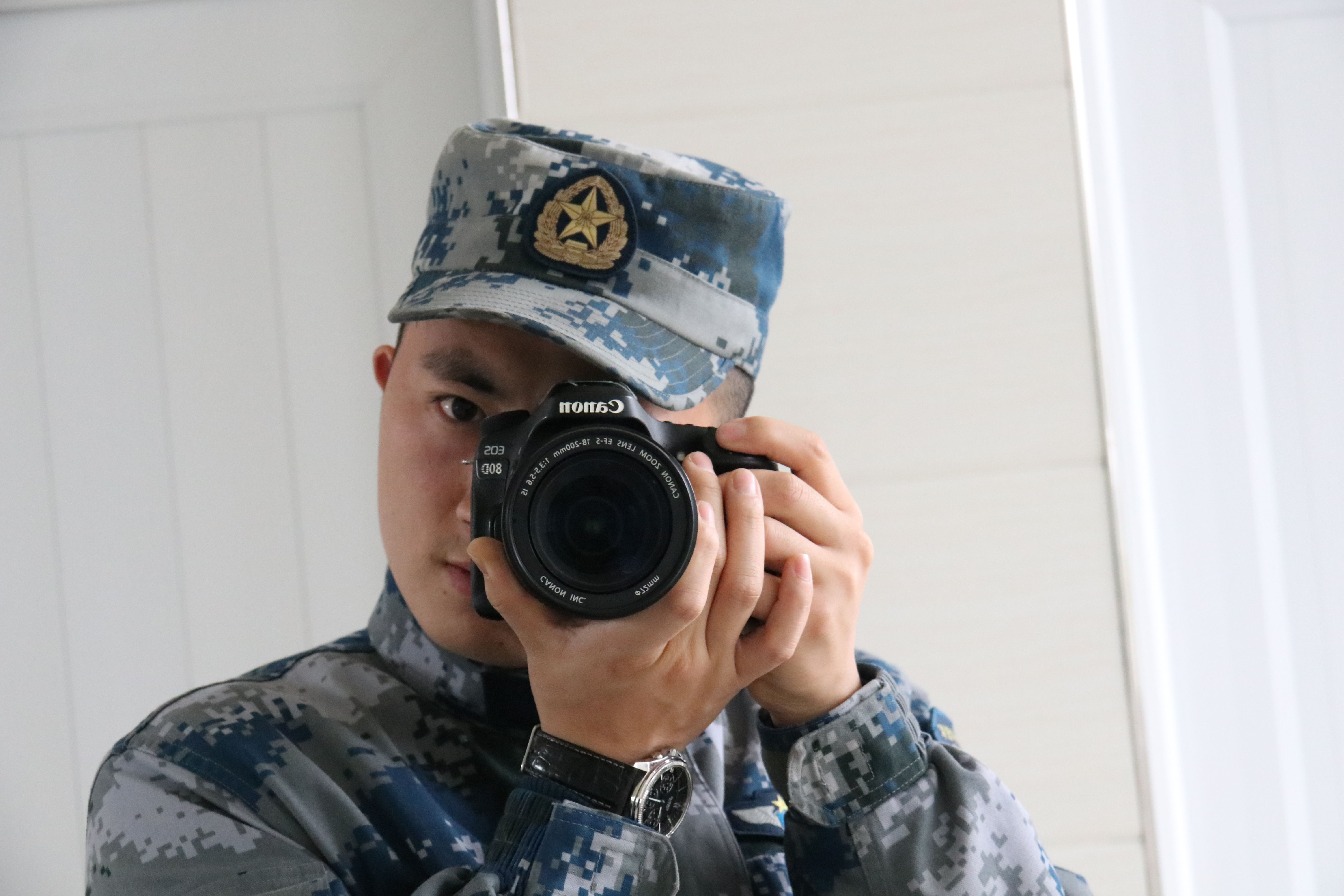 大学生退伍回家只能参加公务员考试？