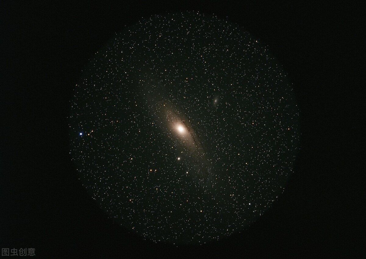 哈勃拍摄的最遥远星系：134亿光年外的GN-z11，哈勃有极限吗？