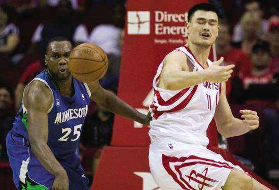 姚明为什么是nba克星(当年在NBA最让姚明头疼的五位对手都是谁？第一被称为姚明克星)