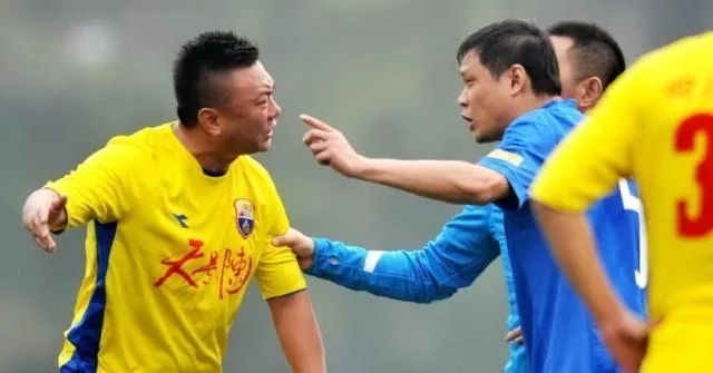 范志毅 魏群(范志毅魏群老甲a) - 国内 - 好客百科