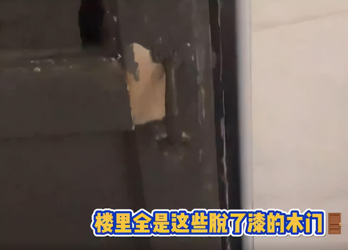 清华研究生宿舍火了，与本科生差距不是一星半点，网友评论太扎心