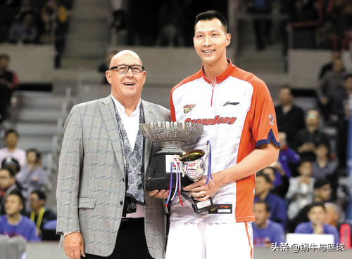 cba06年为什么没有mvp（少了一个！23年产生22个MVP奖杯，为何2006年没有？）
