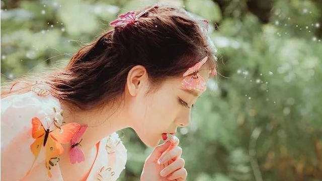 让男人离不开你的方法：哄他