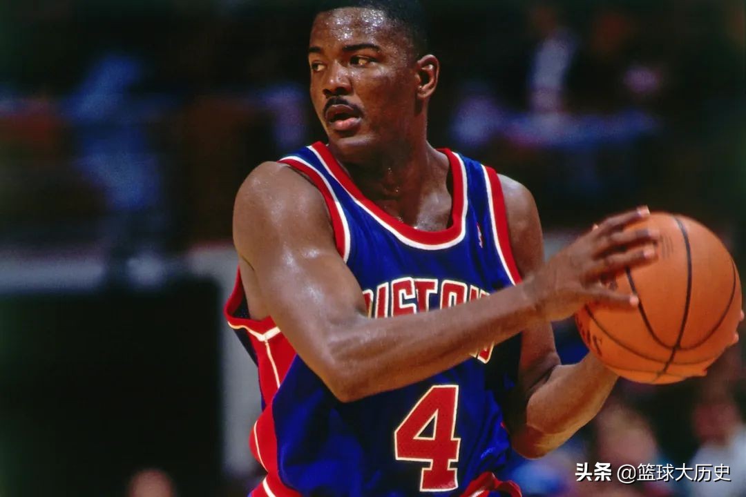 nba球员哪些是85年的(1985年选秀重排！四位名人堂，尤因第二，第一是13顺位)